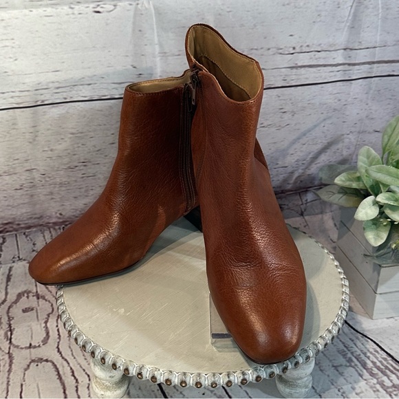 Crown Vintage Tan Caramel Cognac Leather Ankle Booties Size 7.5 - Picture 2 of 15